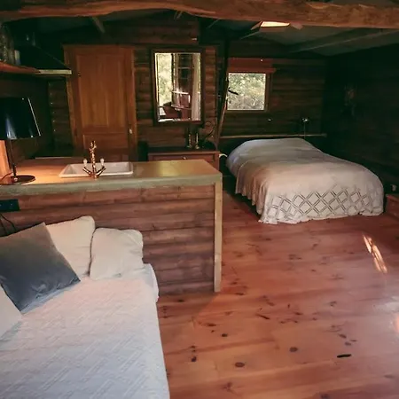 Private Estate With 3 Houses, Sauna & Hot-tub *