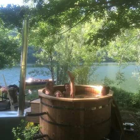 Holiday home Private Estate With 3 Houses, Sauna & Hot-tub Castelnau-de-Mandailles